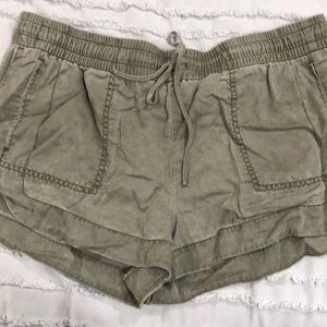 Express army green cotton drawstring shorts
